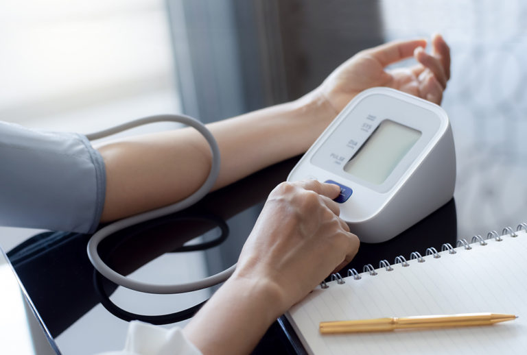 Zyter Measuring blood pressure